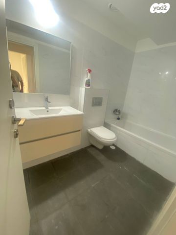 דירה, אליעזר בן יהודה, אגרובנק, חולון