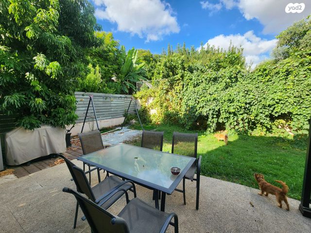 גבעת הסלעים