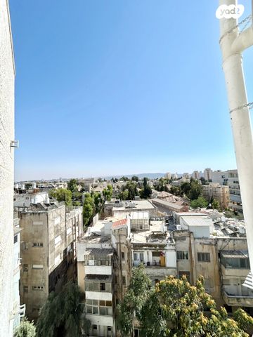 גג/ פנטהאוז, מרכז העיר, ירושלים