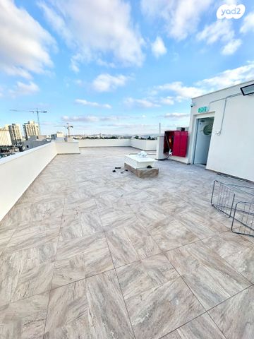 גג/ פנטהאוז, מרכז העיר, ירושלים