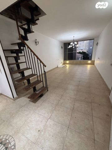 גג/ פנטהאוז, טשרניחובסקי, כצנלסון, ראשון לציון