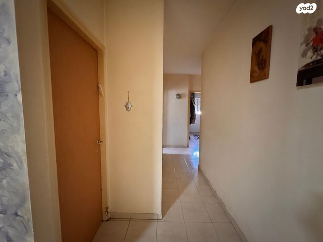 דירת גן, שער הגיא, אריאל