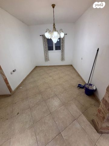 גג/ פנטהאוז, טשרניחובסקי, כצנלסון, ראשון לציון