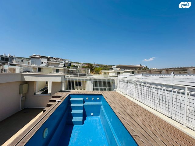 בית פרטי/ קוטג', נוף הארבל, מגדל