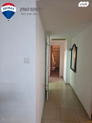 דירה, השקד, מגדל העמק