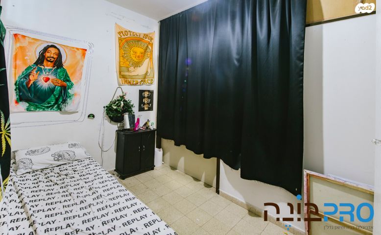 דירה, בנימין, ג' / מרכז מזרח העיר, רחובות