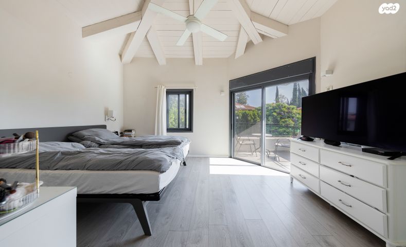 בית פרטי/ קוטג', מתחם 19 - 20 (מתחם הפרחים), הוד השרון