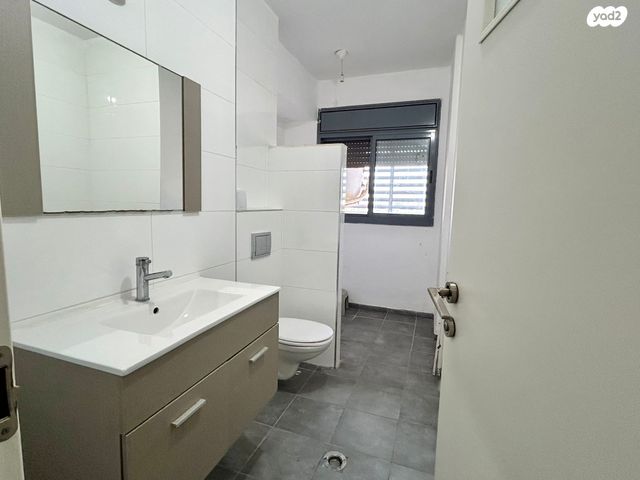 דירה, שדרות רובע יזרעאל, רובע יזרעאל סביוני העמק, עפולה