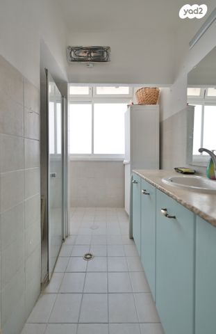 דירה, בית יוסף, רמב"ם, ראשון לציון