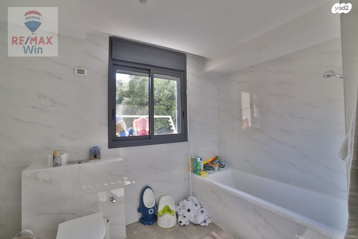 דירה, בארט 11, נווה אביבים, תל אביב יפו