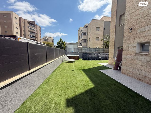 דירת גן, נחל הצבי, קרית רבין, מגדל העמק