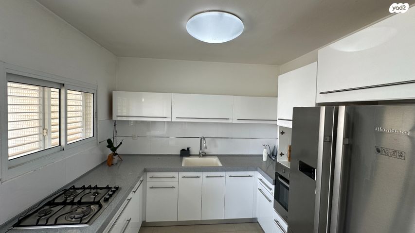 דירה, מאיר גרוסמן, נווה זאב, נאות אילן, באר שבע