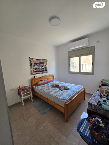 דירה, העצמאות, קרית אתא