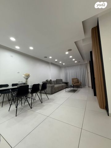 דירת גן, נחל הצבי, קרית רבין, מגדל העמק