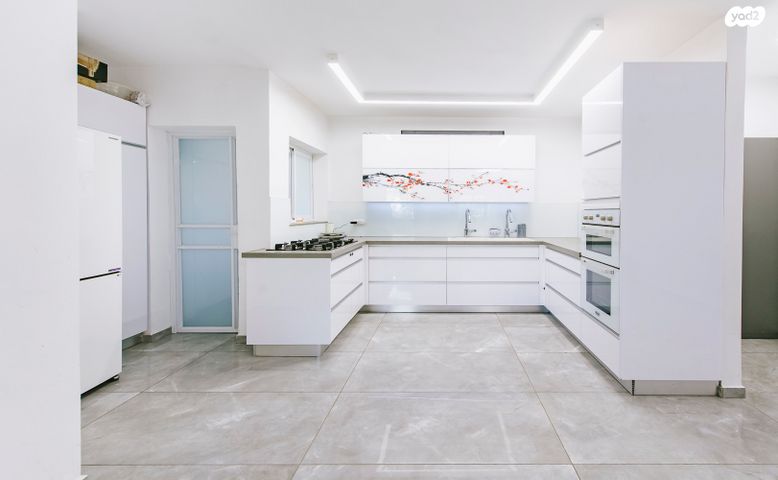 דירה, דרך מנחם בגין, הדר גנים, פתח תקווה