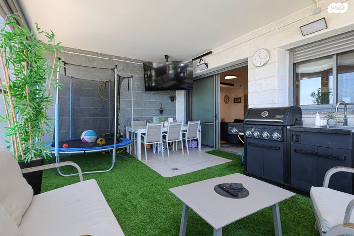 גג/ פנטהאוז, שניר 1, הפארק, חדרה