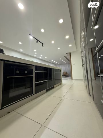 דירת גן, נחל הצבי, קרית רבין, מגדל העמק