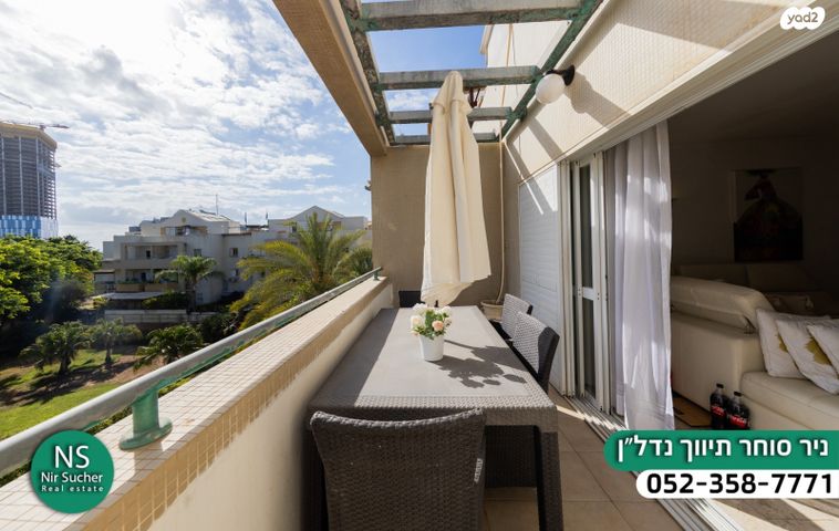 גג/ פנטהאוז, חרצית, גבעת האירוסים, נתניה