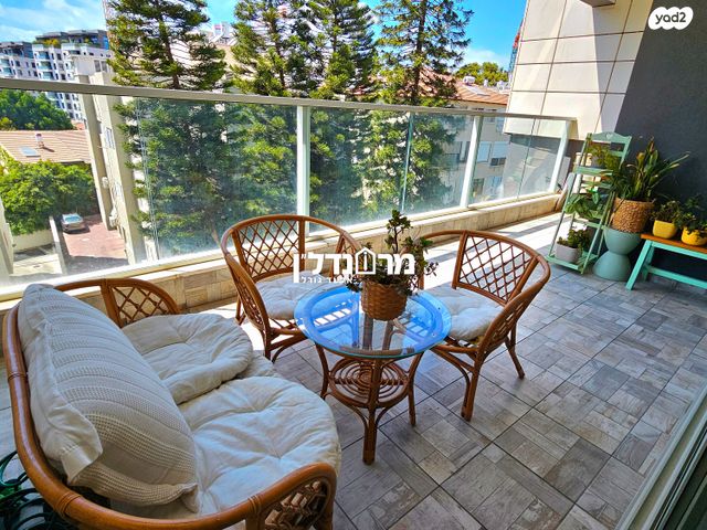 דירה, מרכז, הרצליה