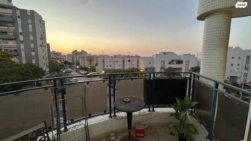 דירה, מאיר גרוסמן, נווה זאב, נאות אילן, באר שבע