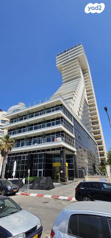 דירה, שדרות ניצה 20, צפון מערב מרכז העיר, נתניה