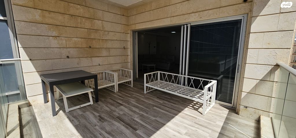 דירה, שדרות ניצה 20, צפון מערב מרכז העיר, נתניה