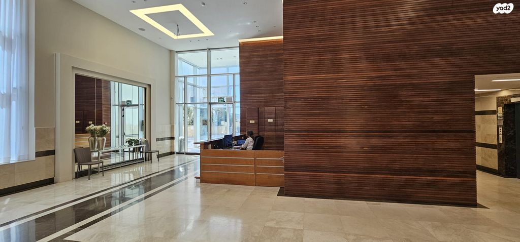 דירה, שדרות ניצה 20, צפון מערב מרכז העיר, נתניה