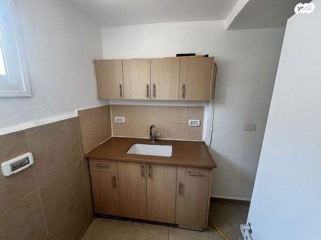 דירה, דב גרונר, קרית וולפסון, עכו