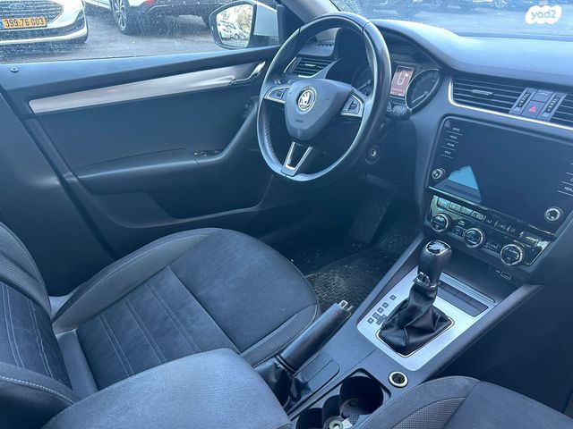 סקודה אוקטביה