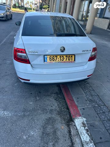 סקודה אוקטביה
