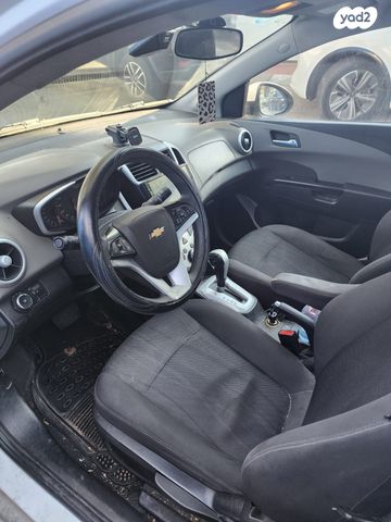 שברולט סוניק