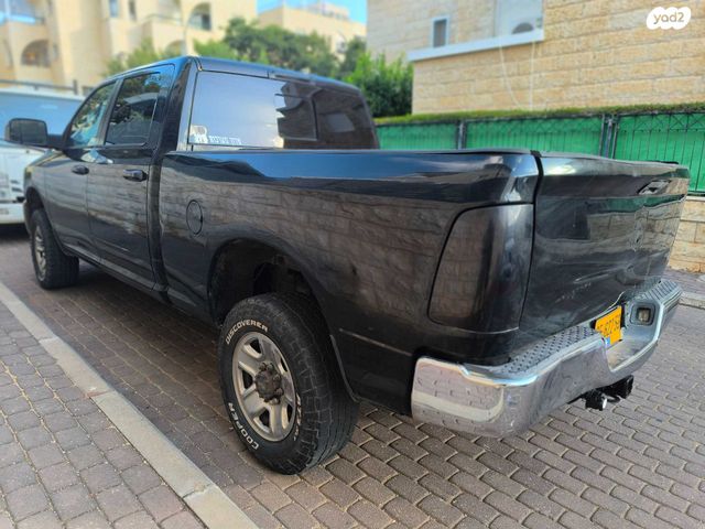 מודעת רכב דודג'