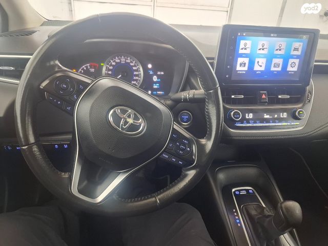 טויוטה קורולה