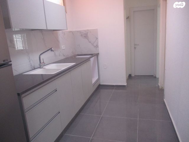 דירה, רוטשילד 10, לב העיר, טבריה