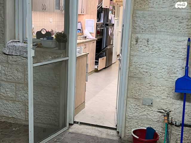 בית פרטי/ קוטג', המגיד ממעזריטש 94, הגפן, ביתר עילית