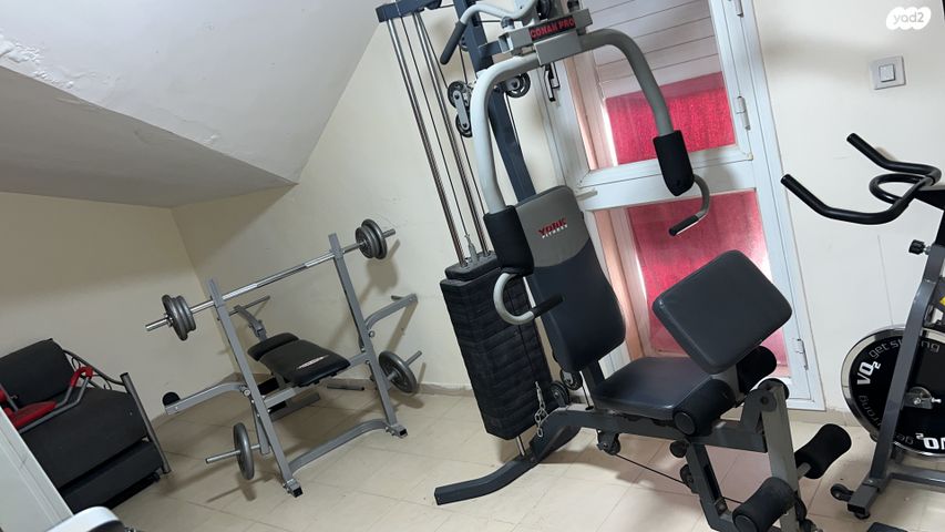 בית פרטי/ קוטג', המגיד ממעזריטש 94, הגפן, ביתר עילית