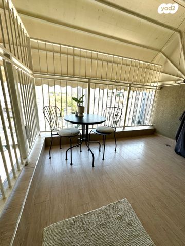 דירה, דקר 15, גני יער, לוד