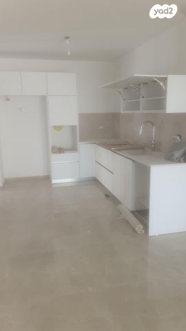 דירת גן, דרך בר יהודה 52, אזור תעשיה, נשר