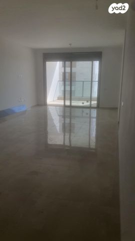 דירת גן, דרך בר יהודה 52, אזור תעשיה, נשר