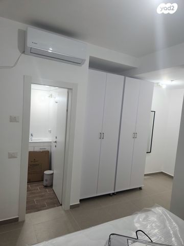 דירה, גילדסגיים 4, קרית קריניצי, רמת גן