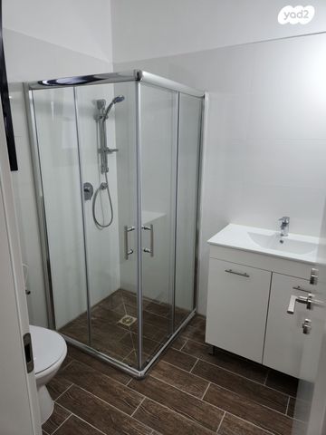 דירה, גילדסגיים 4, קרית קריניצי, רמת גן