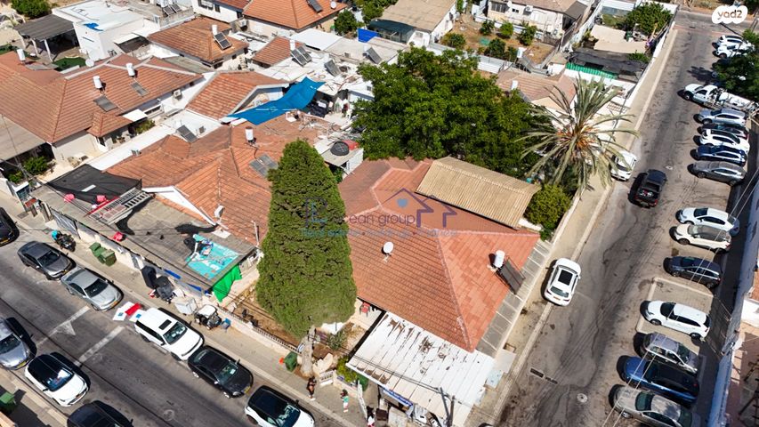 בית פרטי/ קוטג', חיים ארלוזורוב 22, נאות גנים, נתניה