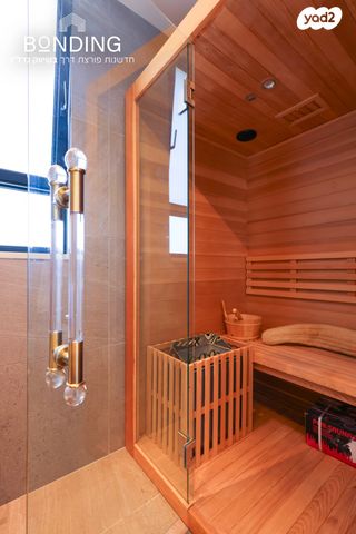 דו משפחתי, כינרת, קדימה צורן