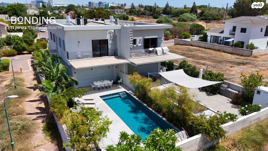 דו משפחתי, כינרת, קדימה צורן