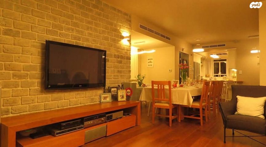 בית פרטי/ קוטג', בית דגן