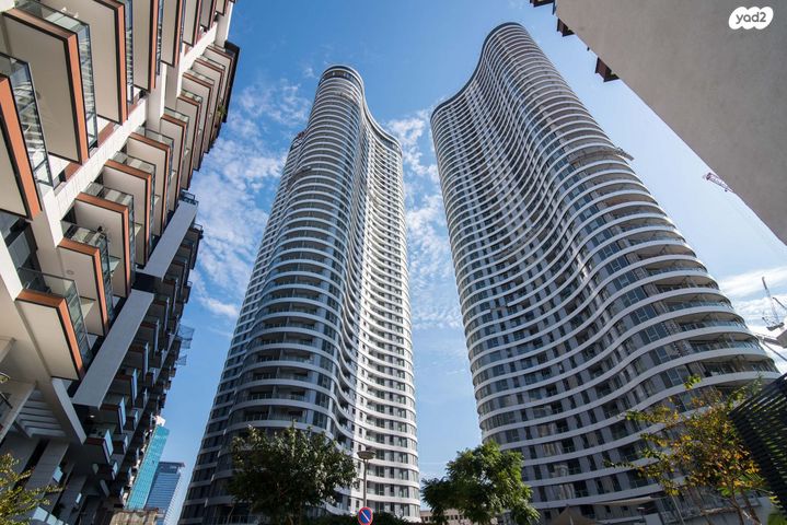 גרציאני יצחק 8