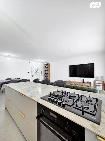 דירה, י"א הספורטאים 28, סנטרל פארק / האצטדיון, באר שבע