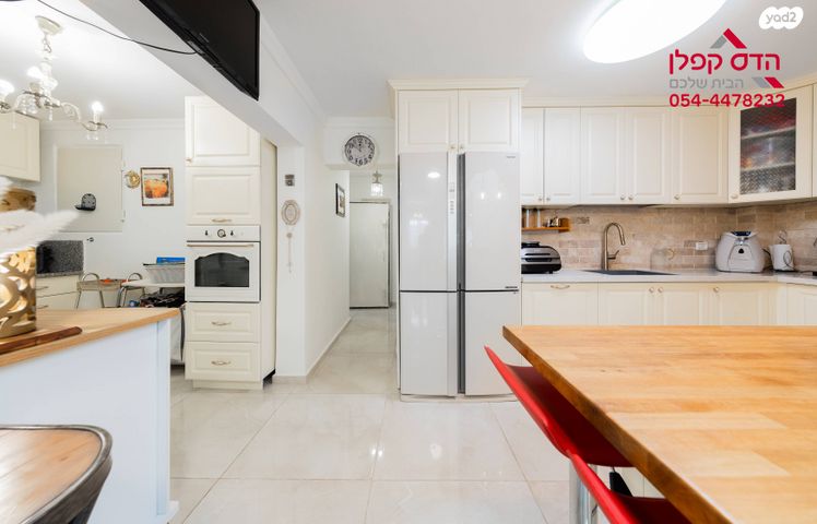 בית פרטי/ קוטג', גרניט, גבעת הסלעים, ראש העין