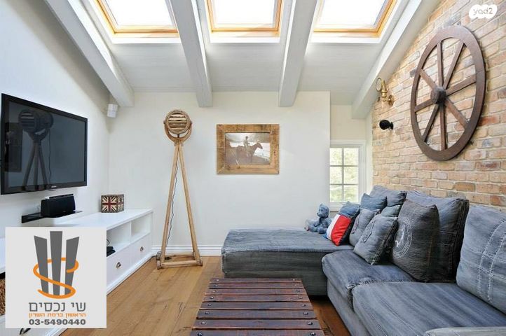 בית פרטי/ קוטג', גולן, רמת השרון