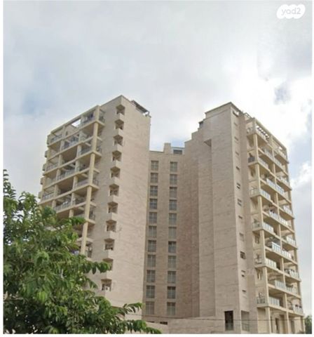 דירה, מלכי צדק 25, רמת השקמה, רמת גן